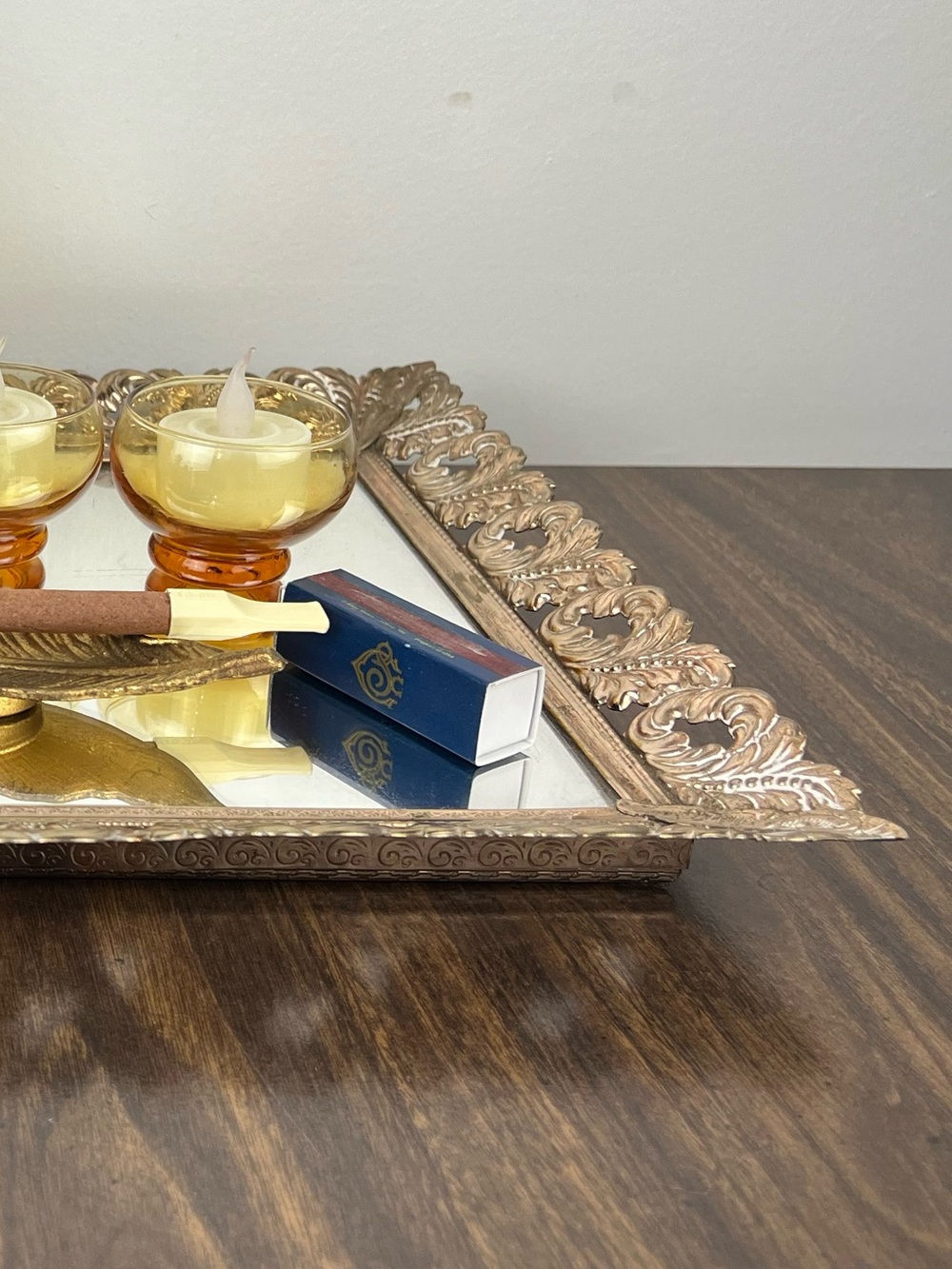 Vtg 1960-70s Hollywood Regency Gold Filigree Mirror Vanity Tray Perfume Jewelry